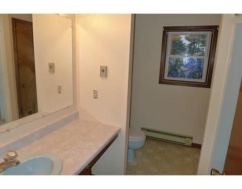 9 Mystic St, Worcester, MA 01607 photo 12