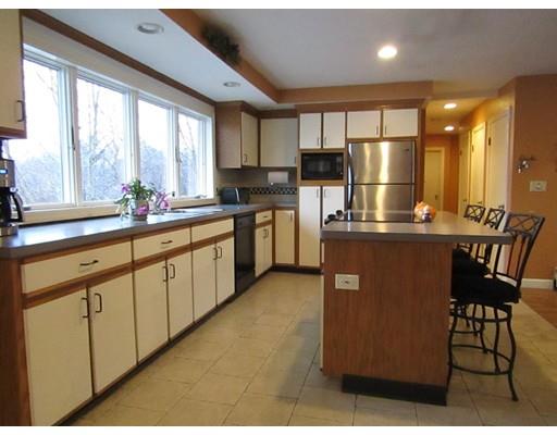 18 Bartlett Dr, Georgetown, MA 01833 photo 6