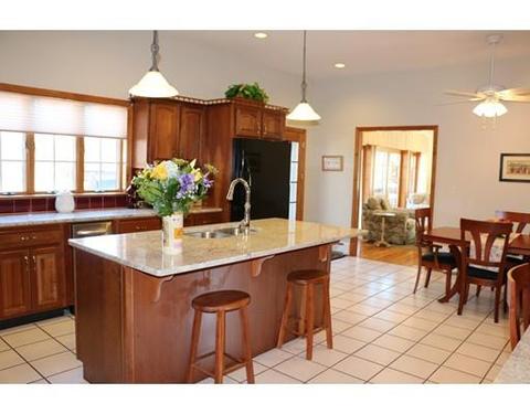 3 Carriage Ln, Reading, MA 01867 photo 18