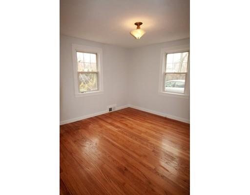 397 Sunrise Ter, Springfield, MA 01119 photo 8