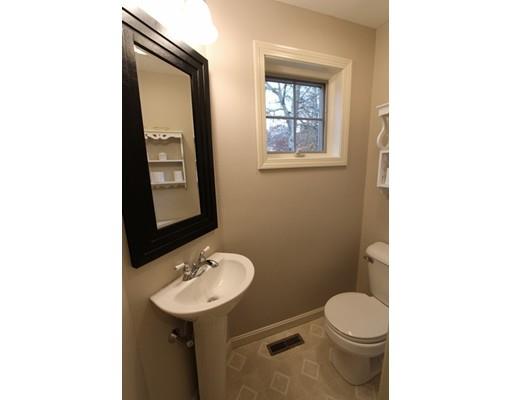 25 Sunbeam Ln, Hyannis, MA 02601 photo 10
