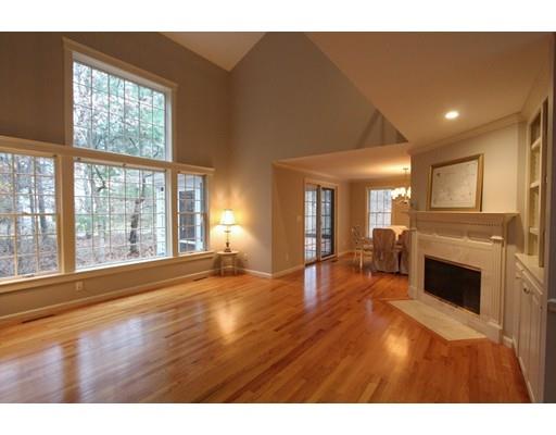 25 Sunbeam Ln, Hyannis, MA 02601 photo 2