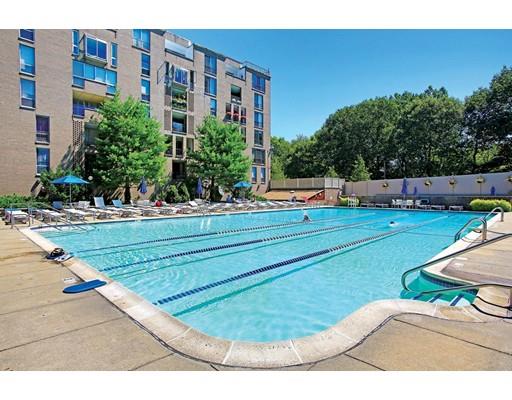 77 Pond Ave #401, Brookline, MA 02445 photo 9