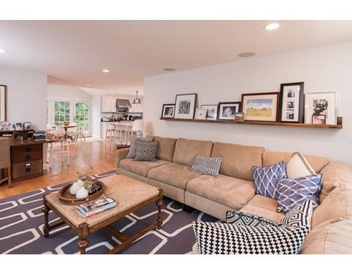 15 Stanford Dr, Hingham, MA 02043 photo 9