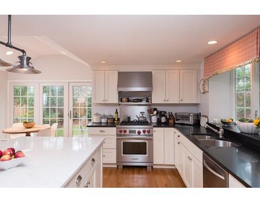 15 Stanford Dr, Hingham, MA 02043 photo 3