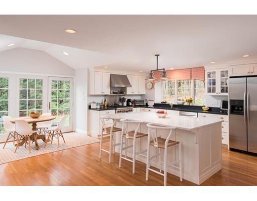 15 Stanford Dr, Hingham, MA 02043 photo 2