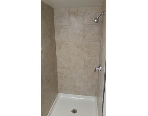 85 Roosevelt Ave, Springfield, MA 01118 photo 17