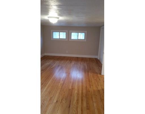 85 Roosevelt Ave, Springfield, MA 01118 photo 21