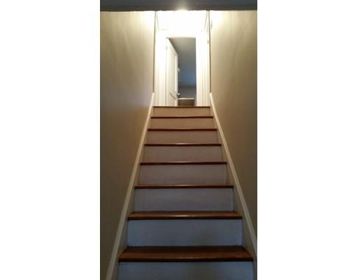 85 Roosevelt Ave, Springfield, MA 01118 photo 16