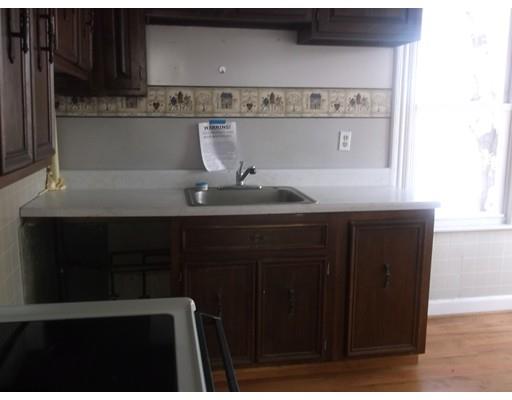525 E Main St, Chicopee, MA 01020 photo 4