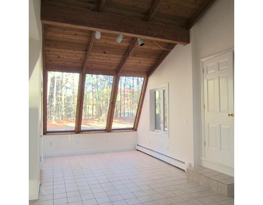 15 Forest Rd, Acton, MA 01720 photo 4