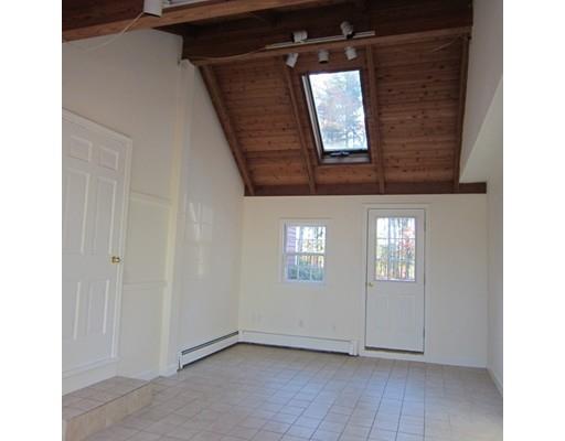 15 Forest Rd, Acton, MA 01720 photo 6