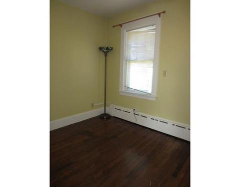 74 Saxon St, Fall River, MA 02720 photo 10