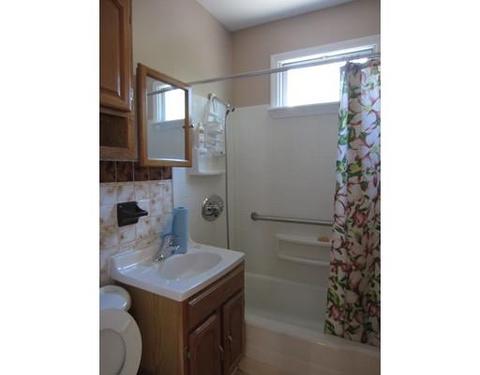 74 Saxon St, Fall River, MA 02720 photo 11