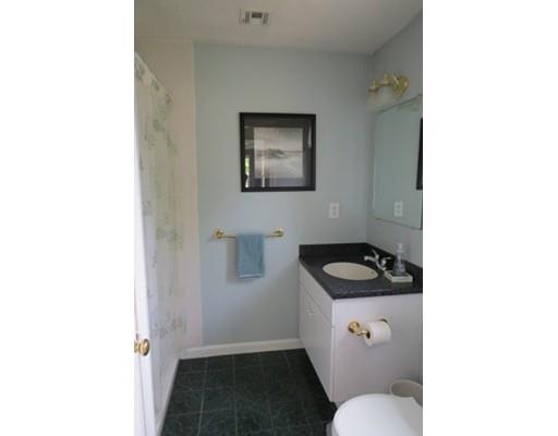 36 Florence Cir, Upton, MA 01568 photo 8
