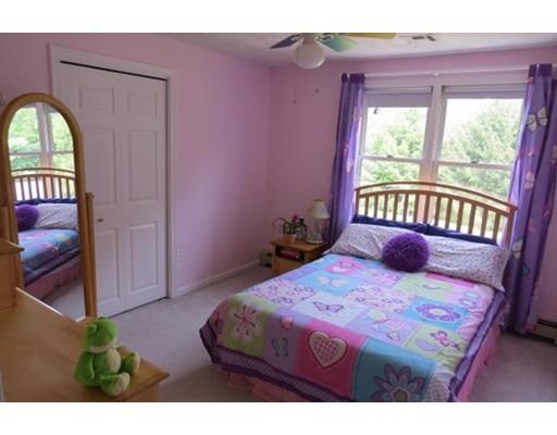 36 Florence Cir, Upton, MA 01568 photo 13