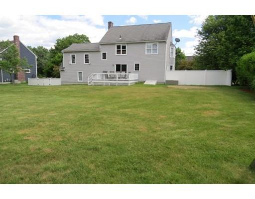36 Florence Cir, Upton, MA 01568 photo 18
