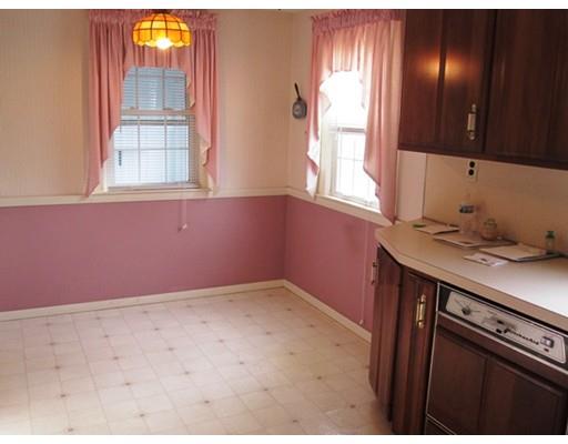 47 Brookside Cir, Springfield, MA 01129 photo 6