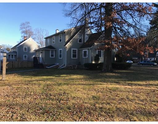 2040 Wilbraham Rd, Springfield, MA 01129 photo 2