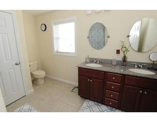 71 Clarkson St, Fall River, MA 02724 photo 7