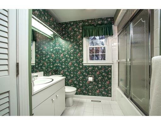 44 Ardmore Rd, Worcester, MA 01609 photo 11