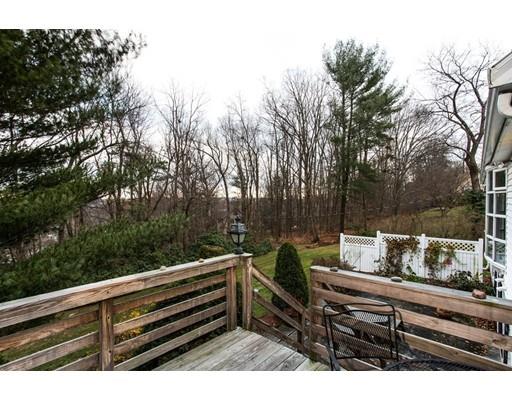 44 Ardmore Rd, Worcester, MA 01609 photo 8