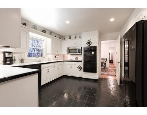 44 Ardmore Rd, Worcester, MA 01609 photo 5