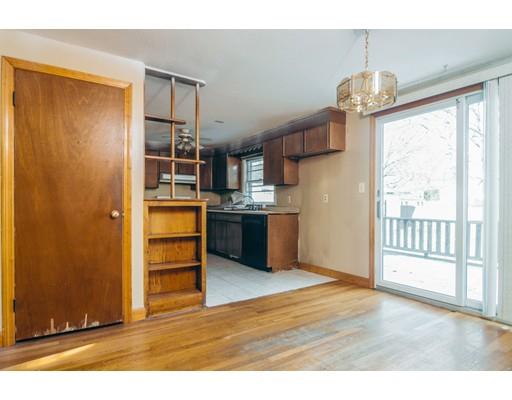 18 E Capitol St, Methuen, MA 01844 photo 13