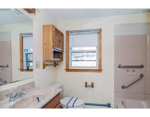18 E Capitol St, Methuen, MA 01844 photo 16