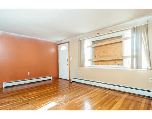 18 E Capitol St, Methuen, MA 01844 photo 10