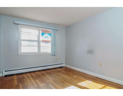 18 E Capitol St, Methuen, MA 01844 photo 7