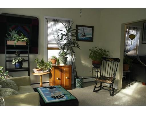 41 E St, Lowell, MA 01851 photo 5