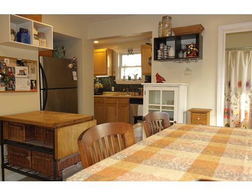41 E St, Lowell, MA 01851 photo 10