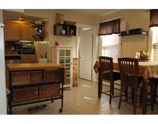 41 E St, Lowell, MA 01851 photo 9