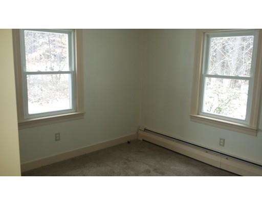 22 Scott Rd, Townsend, MA 01474 photo 9