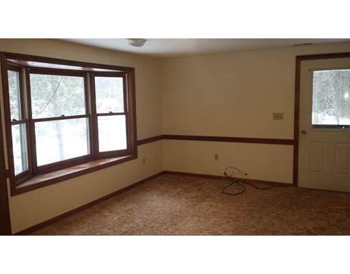 22 Scott Rd, Townsend, MA 01474 photo 12
