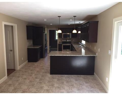 1 Pond St, Mendon, MA 01756 photo 2