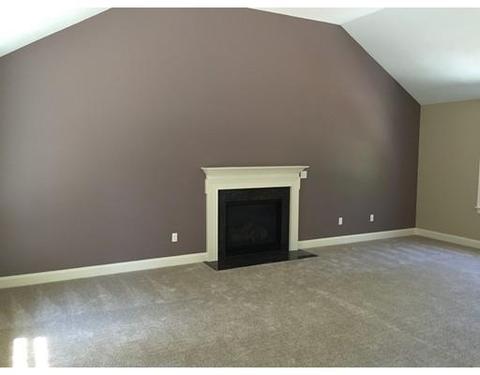 1 Pond St, Mendon, MA 01756 photo 12