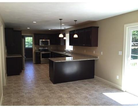 1 Pond St, Mendon, MA 01756 photo 3