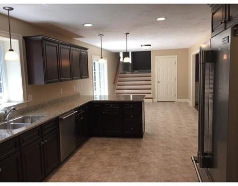 1 Pond St, Mendon, MA 01756 photo 5