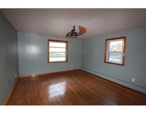 78 Thomas St, Chicopee, MA 01013 photo 10