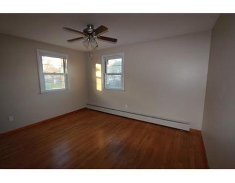 78 Thomas St, Chicopee, MA 01013 photo 11