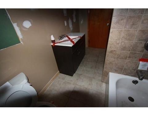 78 Thomas St, Chicopee, MA 01013 photo 12
