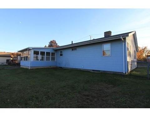 78 Thomas St, Chicopee, MA 01013 photo 4