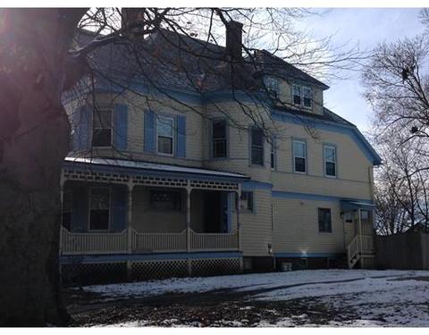40 Richards St, Worcester, MA 01603 photo 2