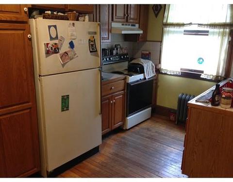 40 Richards St, Worcester, MA 01603 photo 7