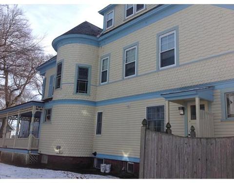 40 Richards St, Worcester, MA 01603 photo 6