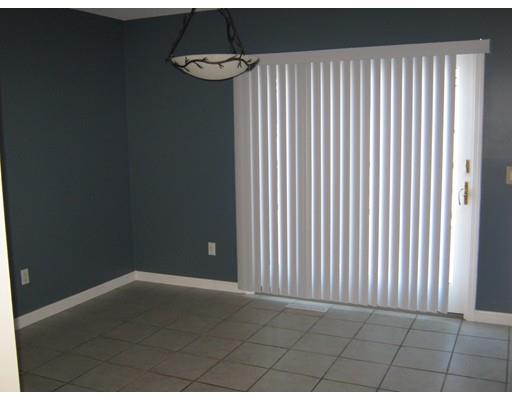 1398 Plumtree Rd, Springfield, MA 01119 photo 9
