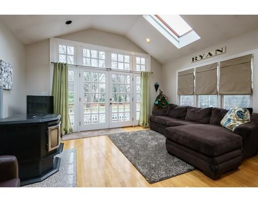 225 Centre St, Danvers, MA 01923 photo 11