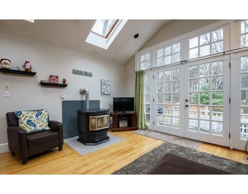 225 Centre St, Danvers, MA 01923 photo 12